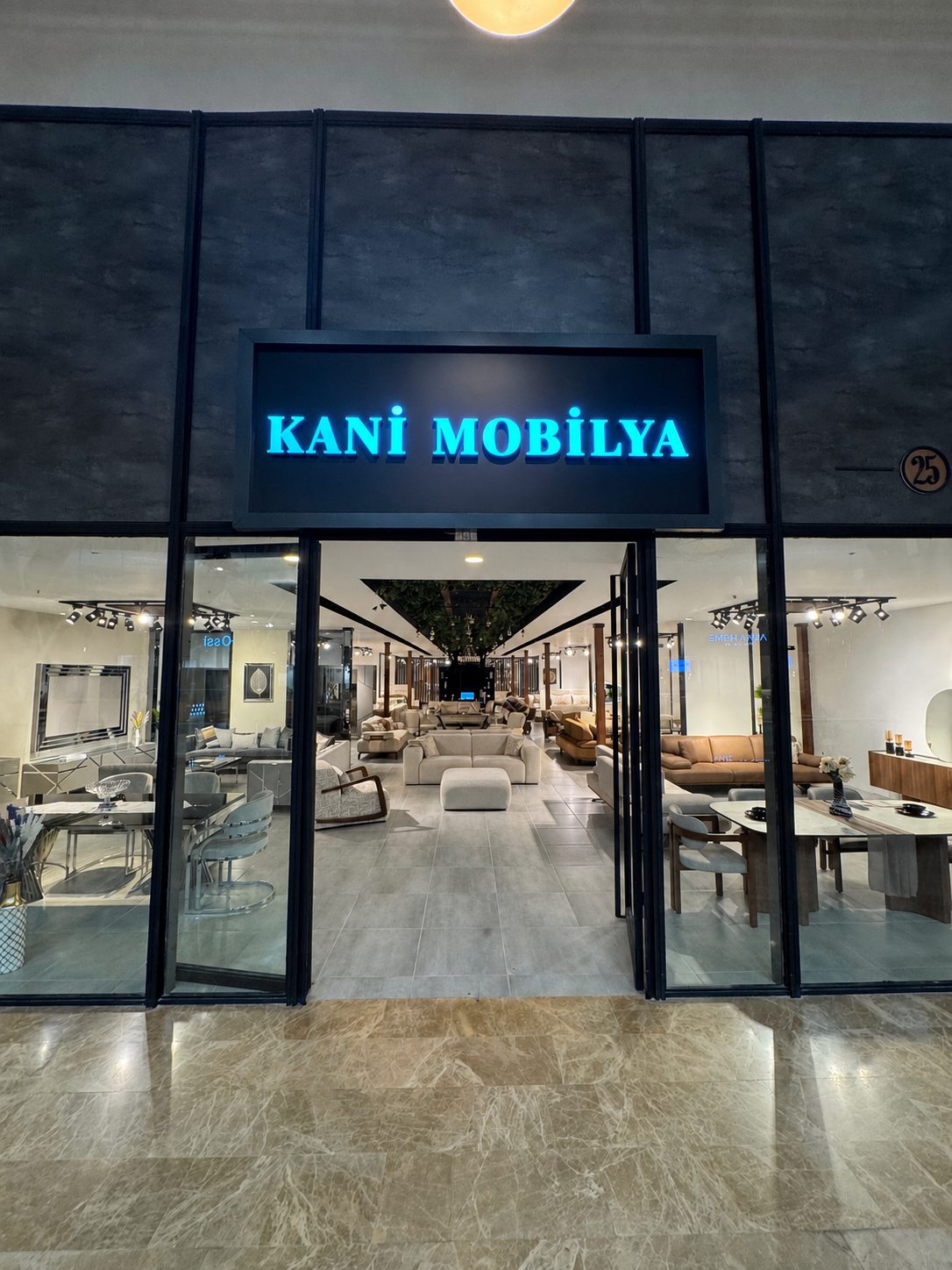 Kani Mobilya mağazası — Mobilyum AVM, İnegöl